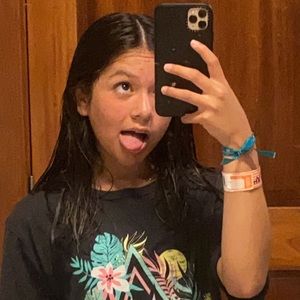 Meet your Posher, Lily